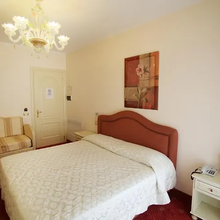 Nice Hotel 3* Mestre