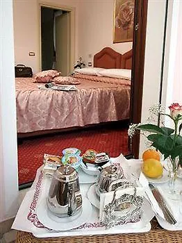 Nice Hotel Szálloda Mestre